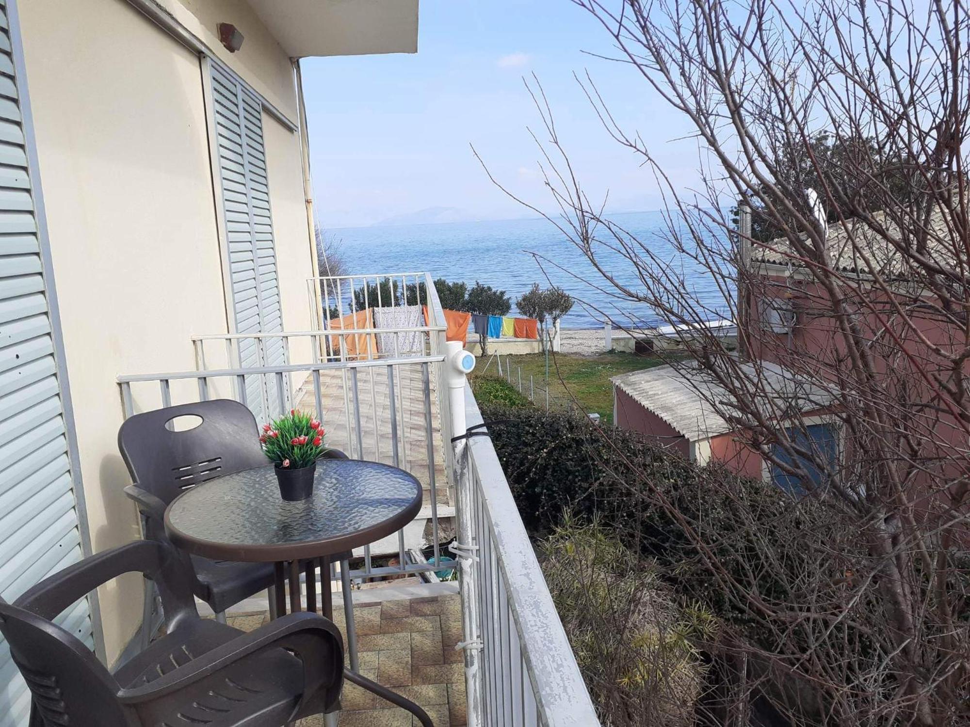Dimitris Apartments Messongi Mesongi Bilik gambar